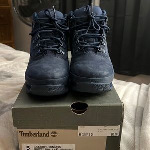 Kids timberland navy boots